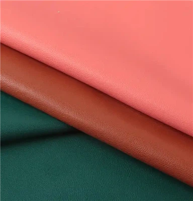 Différence entre le faux cuir et le cuir PU
